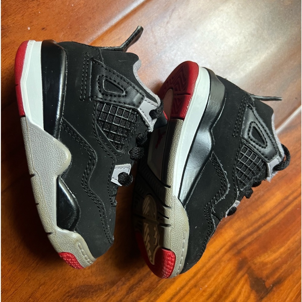 Jordan 4 - Breds